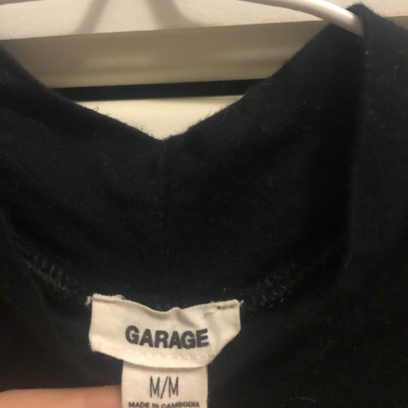 cropped neck turtleneck bodysuit - Picture 2 of 2